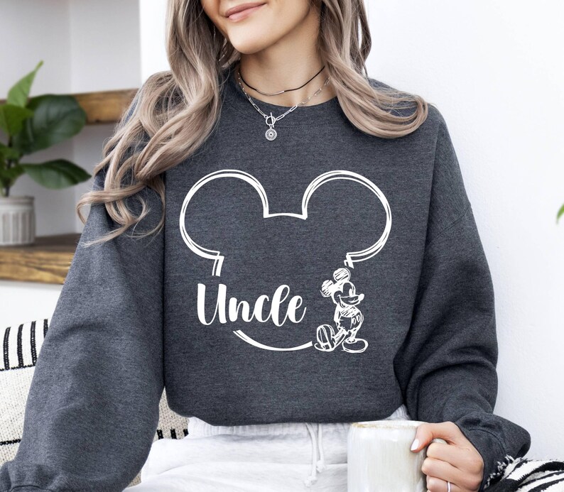 Custom Name Disney Family Matching Trip Sweatshirt, Mickey Minnie Sweater,Disney Mickey and Minnie Birthday Family Sweat,Disneyland Birthday bild 5