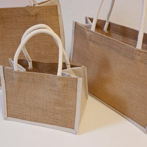 Personalized Bridesmaid Tote Bag, Custom Burlap Bag Bridesmaid Gift with Name, Girls Trip Gift Beach Bag, Bachelorette Party Wedding Favors image 5
