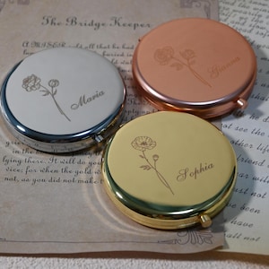 Personalized Bridesmaid Mirrors with Name Birth Flower, Custom Rose Gold, Gold, Silver Compact Mirror, Weddings Birthday Gift Pocket Mirror