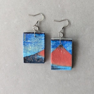 Made in Japan Earrings Hokusai Ukiyo-e Red Fuji (South Wind Clear Sky) Mount Fuji Handmade Japanese Jewellery Lightweight Dangle Gift
