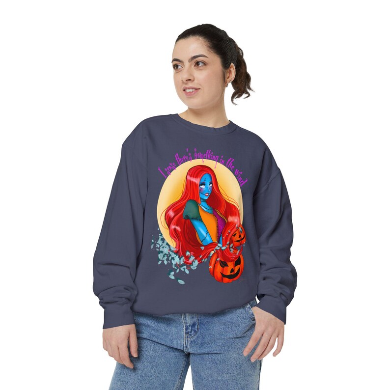 Garment-dyed sweater dames Nightmare before Christmas sally afbeelding 8