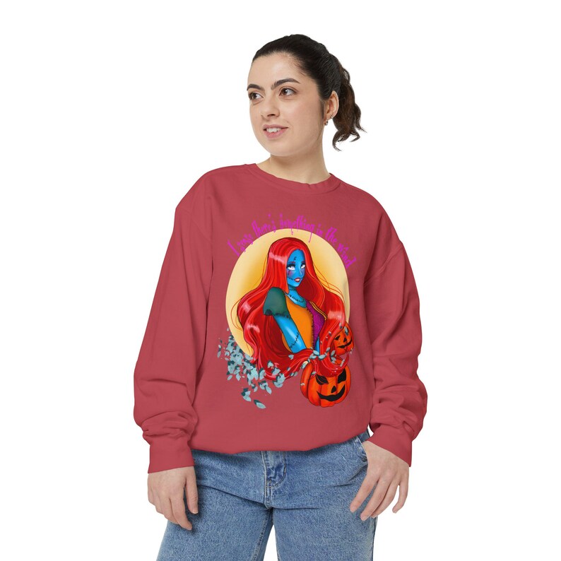 Garment-dyed sweater dames Nightmare before Christmas sally afbeelding 3