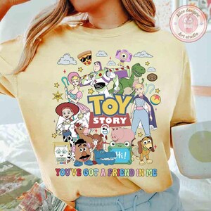 Vintage Toy Story 5 Movie Shirt, Lilypad Buzz Lightyear Woody Jessie Toy Story Land You've Got a Friend In Me shirt WDW Disneyland Tee bild 5