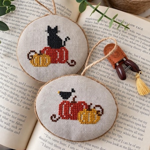 Herfst Minis Kruissteekpatroon, Herfstkat en Kraai met Pompoen PDF, Herfst Borduurpatroon, Cottagecore Kruissteek, Direct Downloaden