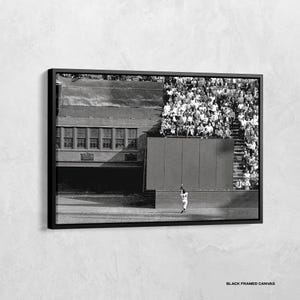 Willie Mays The Catch, Vintage New York Canvas, Baseball Poster, Willie Mays Art Prints, Sports Lover Wall Art, Home Decor, Man Cave