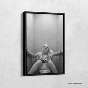 White Chicks Toilet Scene Print, Funny Movie Poster, Funny Bathroom Wall Art, Black and White, Girls Bathroom Decor, Toilet Prints