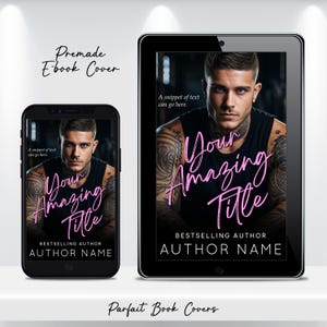 Puede incluir: Una maqueta de portada de libro electr&oacute;nico con un hombre con tatuajes en los brazos. La portada es negra con texto rosa que dice "Your Amazing Title" y "Bestselling Author Author Name".