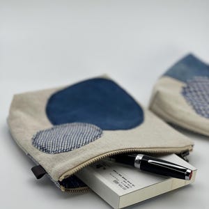 Handwoven Patchwork Zipper Pouch: Cotton-Linen Cosmetic Bag