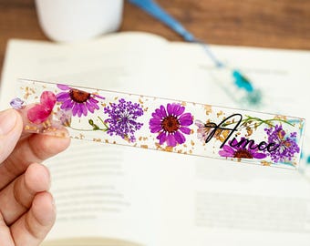 Personalized Pressed Flower Bookmark,Daisy Resin Bookmark,Custom Bookmark with Name,Floral Bookmarks for Teacher,Book Accessories,Book Mark