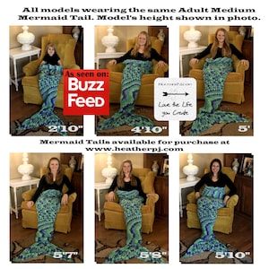 Puede incluir: Seis modelos llevando una manta de cola de sirena verde y azul. Los modelos est&aacute;n sentados en sillas amarillas. El texto "As seen on: Buzz Feed" est&aacute; en un cuadro rojo. El texto "HEATHERP.J.COM Love the Life you Create" est&aacute; en un cuadro blanco con una flecha negra. El texto "Mermaid Tails available for purchase at www.heatherpj.com" est&aacute; debajo de las im&aacute;genes. Las alturas de los modelos se enumeran debajo de cada imagen: 2'10", 4'10", 5', 5'7", 5'8", 5'10".
