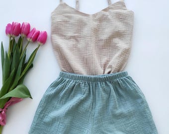 Muslin Pajama Set: Women's Organic Cotton Shirt & Shorts Floral Print
