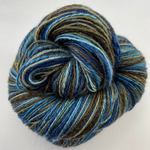 Vista Handspun Yarn Fingering Sock 450 yds image 1