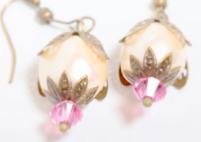 Antiqued Bronze Earrings with Vintage Pearls and Swarovski Crystals,Pearl Earrings, Pink Crystal Earrings, Vintage Style Earrings image 3