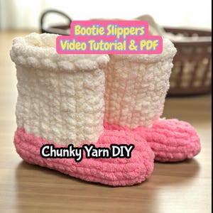Chunky Knit Bootie Slipper/Full Video Tutorial/Hand Knit Slippers/Chunky Knit Slippers/Finger Knit Slippers - DIY