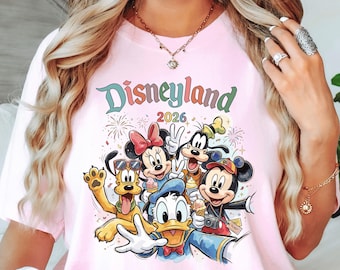 Camiseta de vacaciones de Disney 2026, Camiseta de colores cómodos de Disneyland 2026, Camiseta para viaje familiar de Disney, Conjunto para parejas de Disneyland, Ropa de Disney