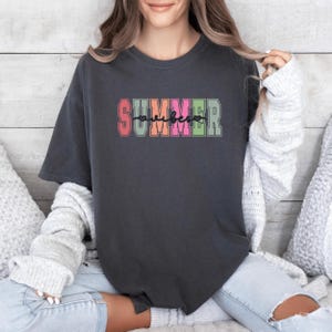 Summer Vibes T-Shirt, Colorful Retro Summer Tee, Cute Aesthetic Vacation Shirt, Fun Beach Graphic Tee, Simple and Sweet Shirt Gift for Her