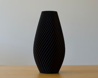 Carbon Fibre Ridge Vase