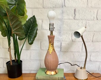 1960年代のヴィンテージ、ミッドセンチュリースタイルの茶色の金属製 