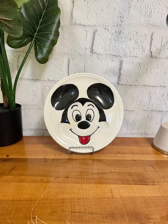 ヴィンテージのミッキーマウスの陶器皿 - Etsy 日本