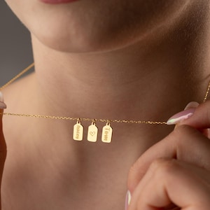 14K Solid Gold Tag Bar Halskette Anpassen & Initialen Anhänger, mehrere Namen Choker für Mama · Perfektes Geschenk für Muttertag