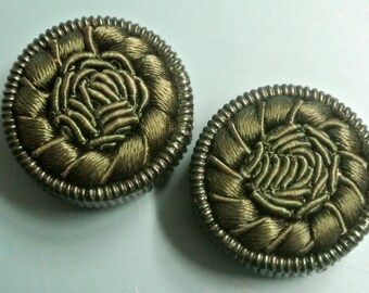Lot of 2 large vintage 1960s unused light beige threadwork fur coat thread plastic buttons with backside loop for your sewing prodjects
