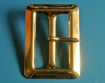 Hebilla de cinturón de metal rectangular dorado vintage de la década de 1960 sin usar para sus proyectos de costura