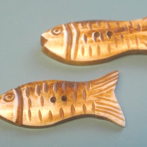 Vintage Bone Fish Buttons, Hand-Carved 1950s Sewing Craft Supplies