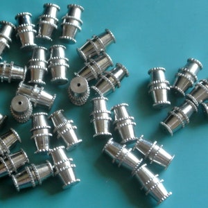 Lot of 30 small vintage 1970s unused silvercolor 10 mm long metal barrel screw lock/ clasp for your jewelry prodjects