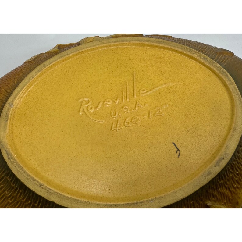 Roseville Lettering Roseville Art Pottery Clematis Pattern Handled Bowl 460-12 Autumn Brown ...