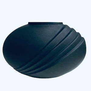 Vintage Art Deco Oval Black Matte Vase - Modernist Vase -  Rosenthal Netter Studio Line - Pretty Vase - Art Deco Decor
