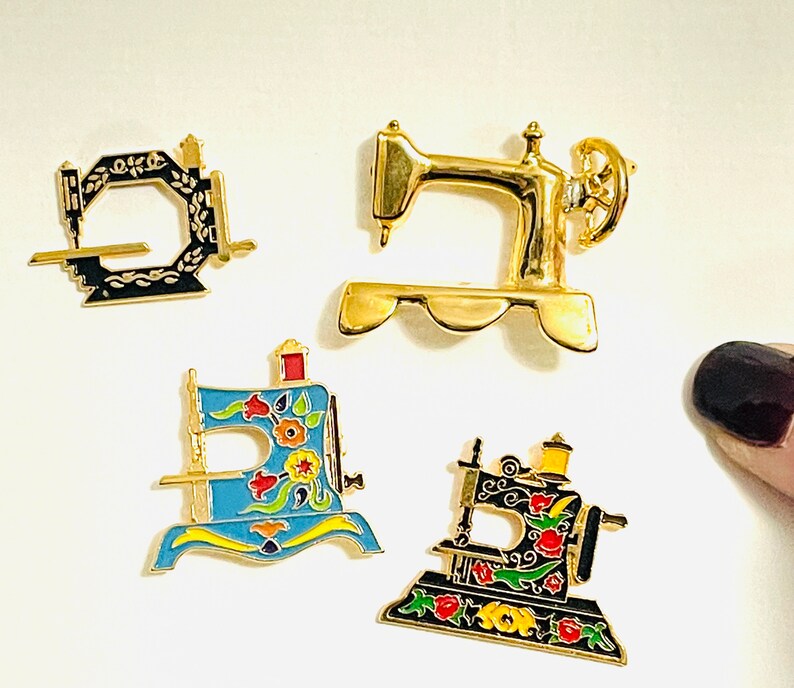 Vintage Sewing Machine Pinsantique Sewing Machine Etsy