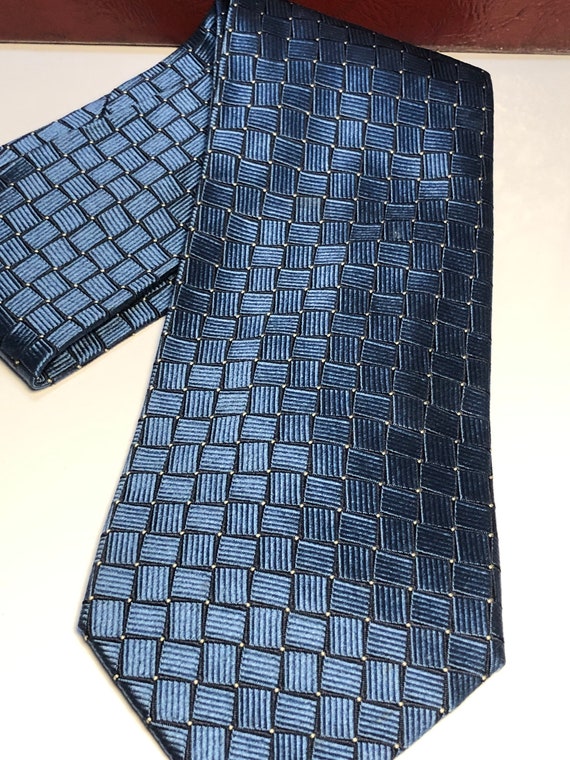 Gorgeous Tiffany and Co Silk Tie