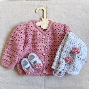 Crochet Baby Set – Cardigan, Bonnet & Shoes