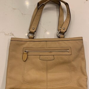 Vintage Coach Penelope Leather Tote Bag: Tan Pebble Leather, Minor