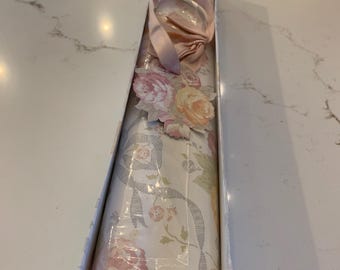 Crabtree & Evelyn Southampton Rose Ladevoeringen (6) Vellen 18 x 24 inch NIEUW Vintage uit 1990.