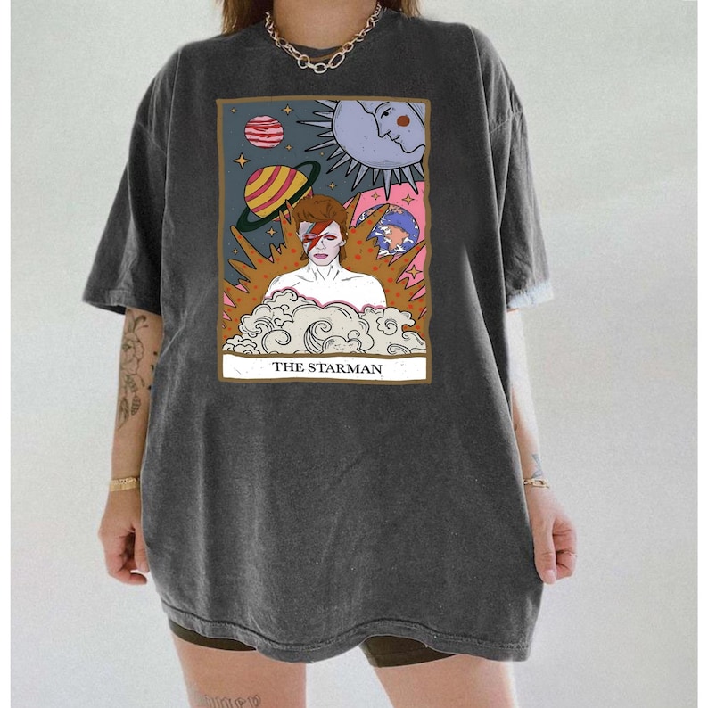 The StarMan Tarot Card Shirt, David Bowie Shirt, Vintage Tarot Shirt, Tarot Lover Gift, Concert Shirt, Old School Band Tee, David Rock Band image 4