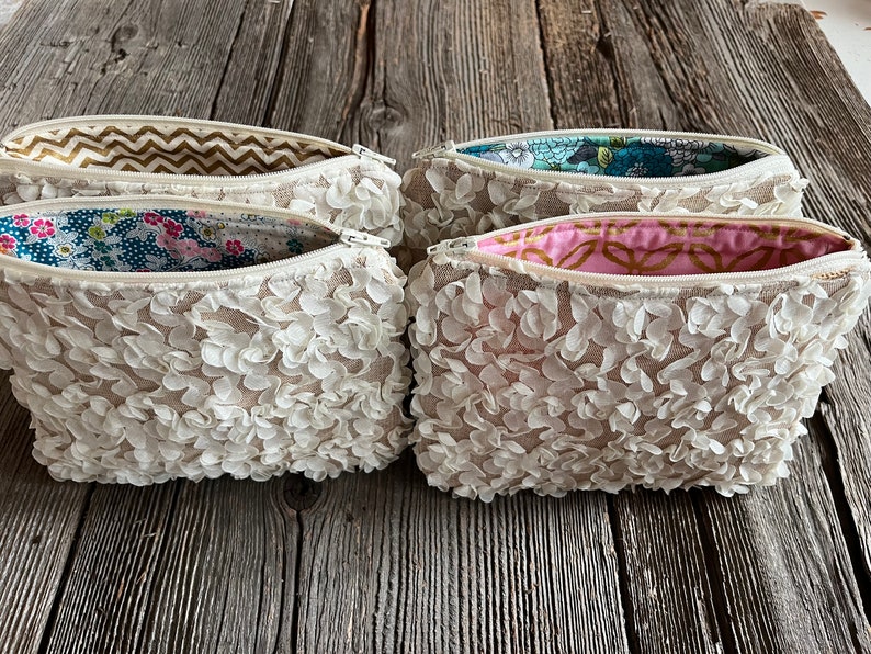 4 Bridesmaid clutches, burlap and lace bags, bridesmaid gifts, rustic wedding image 3