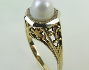 Late Art Deco 1940s 10k white & yellow gold vintage floral filigree tall domed pearl ring Size 5.75