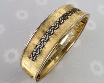 Vintage 1940s 12k yellow gold filled ribbed filigree Bangle Bracelet 9/16 inch wide bracelet by Marathon