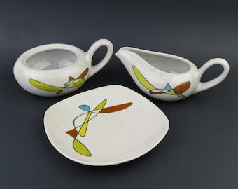 3 Piece Set of Vintage MCM Poppy Trail Free Form pattern Pottery Set - by Metlox - California - Creamer - Sugar (no lid) - Small Plate