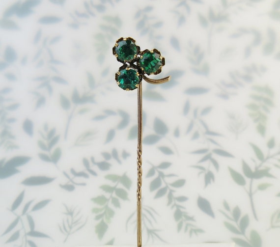 Antique 1930s 10k gold lucky green glass gem clov… - image 1