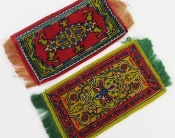 Pair of Antique 1910s Tobacco rug felt inserts for Cigarettes with oriental design and fringe - 4 1/2 inches - Tobacciana collectible