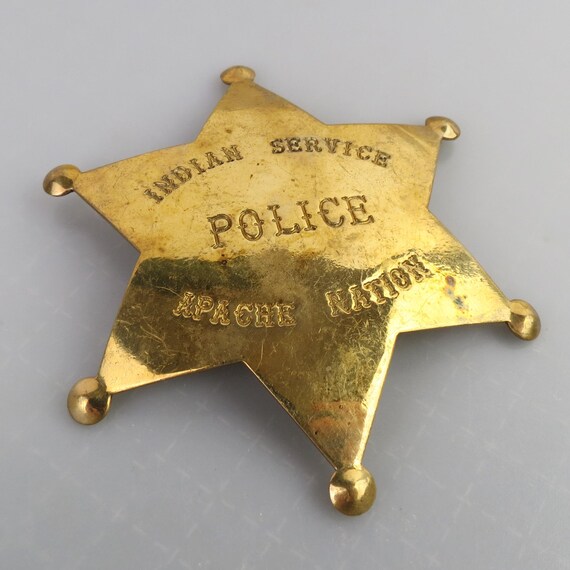 ★１９４０年代＊アメリカ軍＊陸軍＊歩兵第３２連隊ＤＩ/クレストバッジ（実物） Historical police badge - Gem