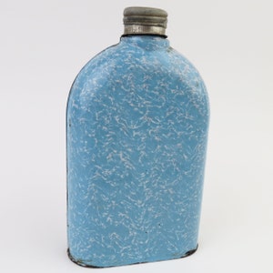 Hard to find antique graniteware blue & white flask with lid - as is