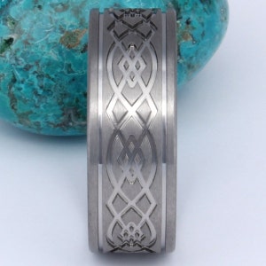 Titanium Irish Celtic Wedding Band Irish Engagement Ring Celtic Infinity Knot ck52 image 2