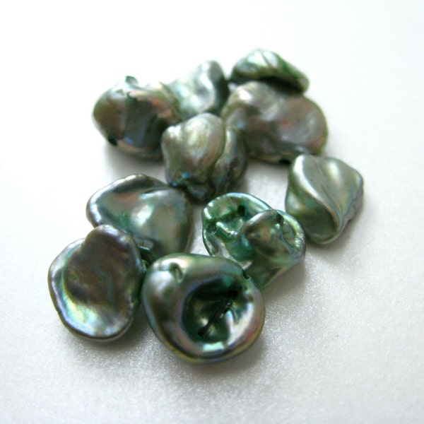 Green Pearls, Keishi Pearls, Freshwater Pearls, Jewelry Components, Jewelry Supplies, Gemstone Beads