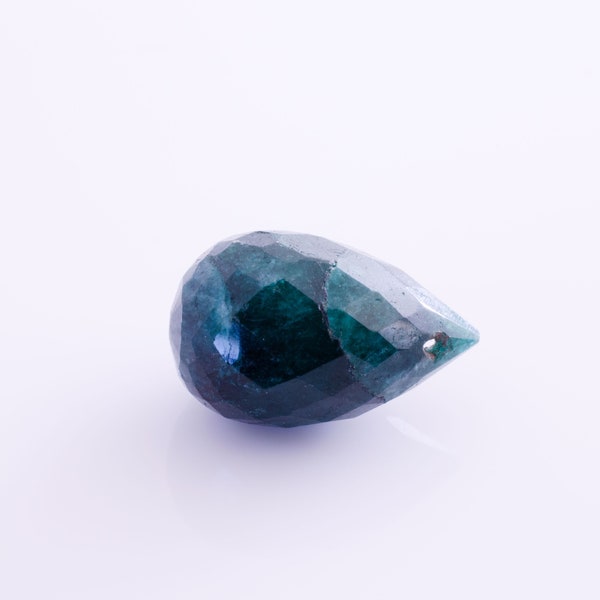 Emerald Teardrop Briolette. Emerald Gemstone. Gemstone Briolette