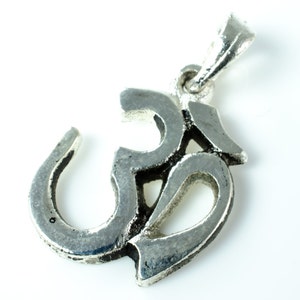 Silver Plate Om Pendant