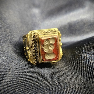 Haunted ring of General&#39;s Bloodstone Seal • Psychic Protection ring • Leadership Amulet • Occult Jewelry • Magick Ring of Power