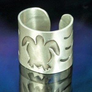 Ear Cuff- Sea Turtle